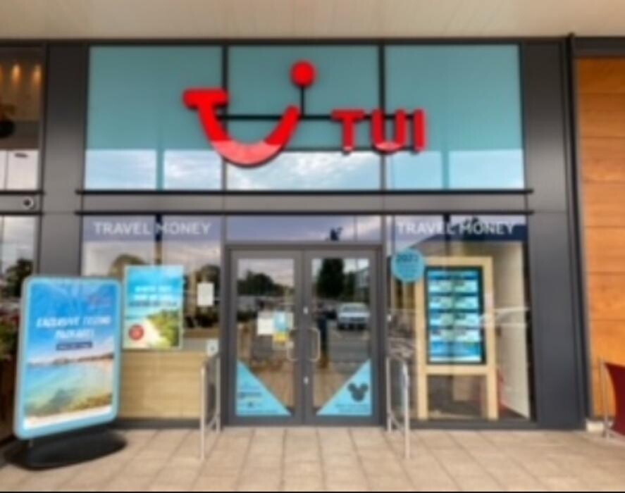 Images TUI Holiday Store