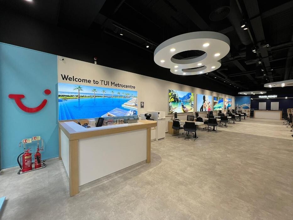 Images TUI Holiday Store