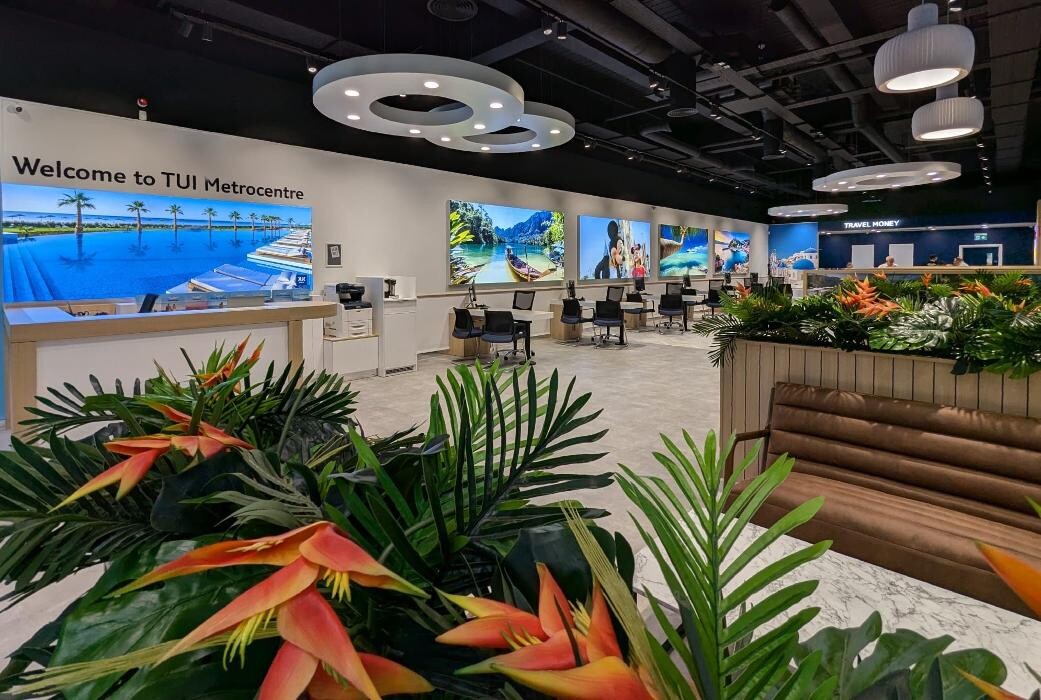 Images TUI Holiday Store