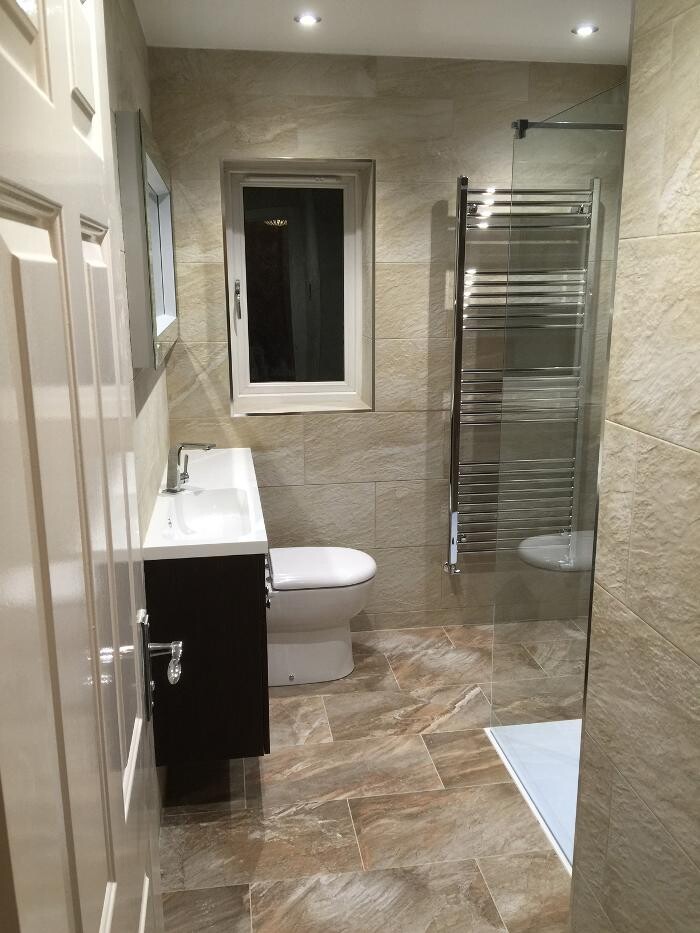 Images Brian Clark & Son Ltd