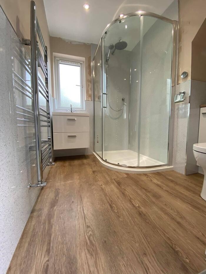 Images Brian Clark & Son Ltd