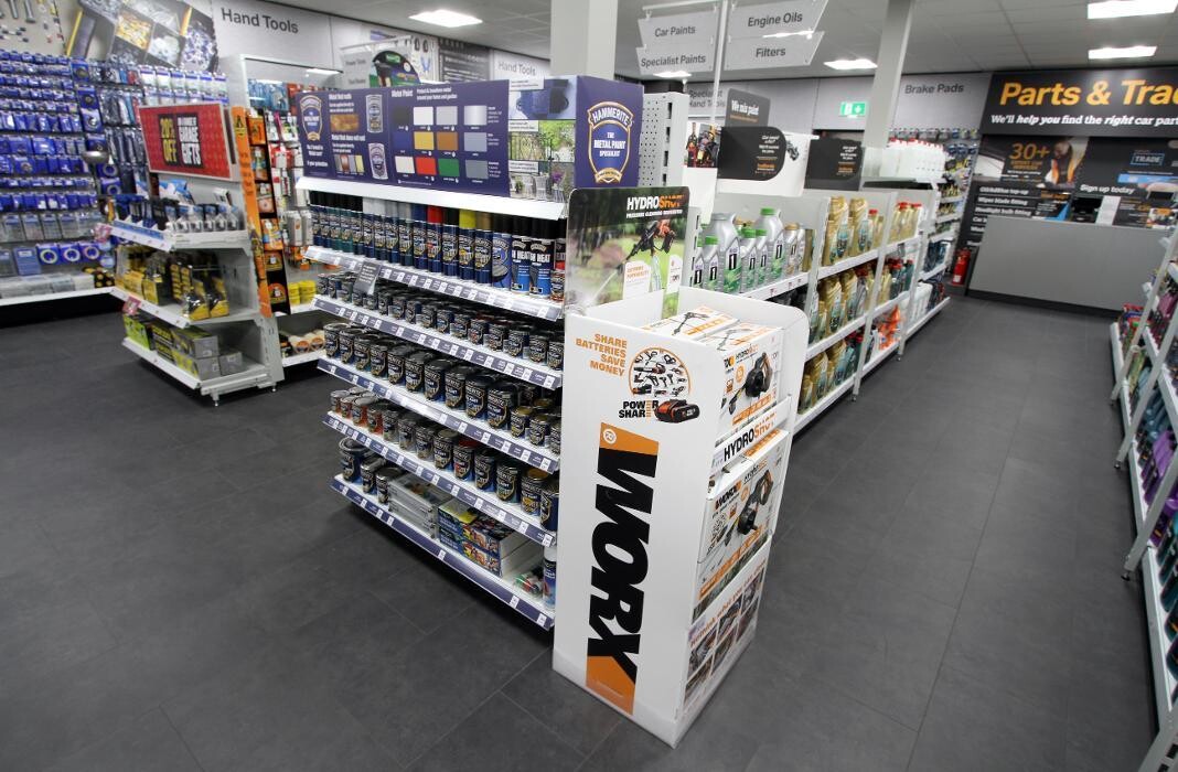 Images Halfords - White City (Manchester)