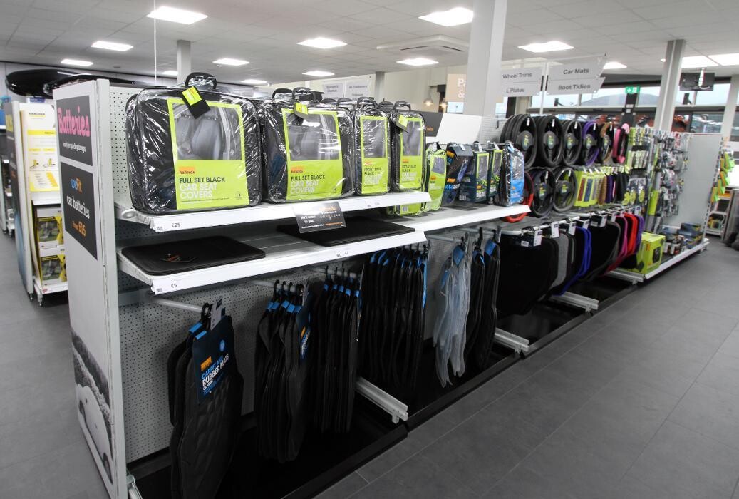 Images Halfords - White City (Manchester)