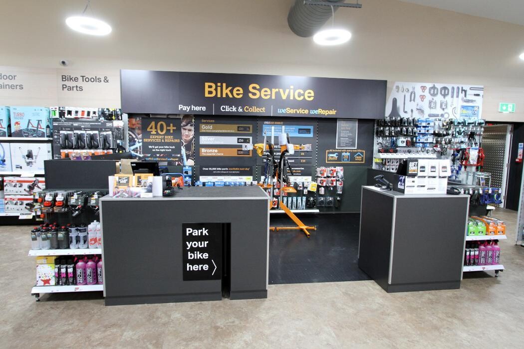 Images Halfords - White City (Manchester)