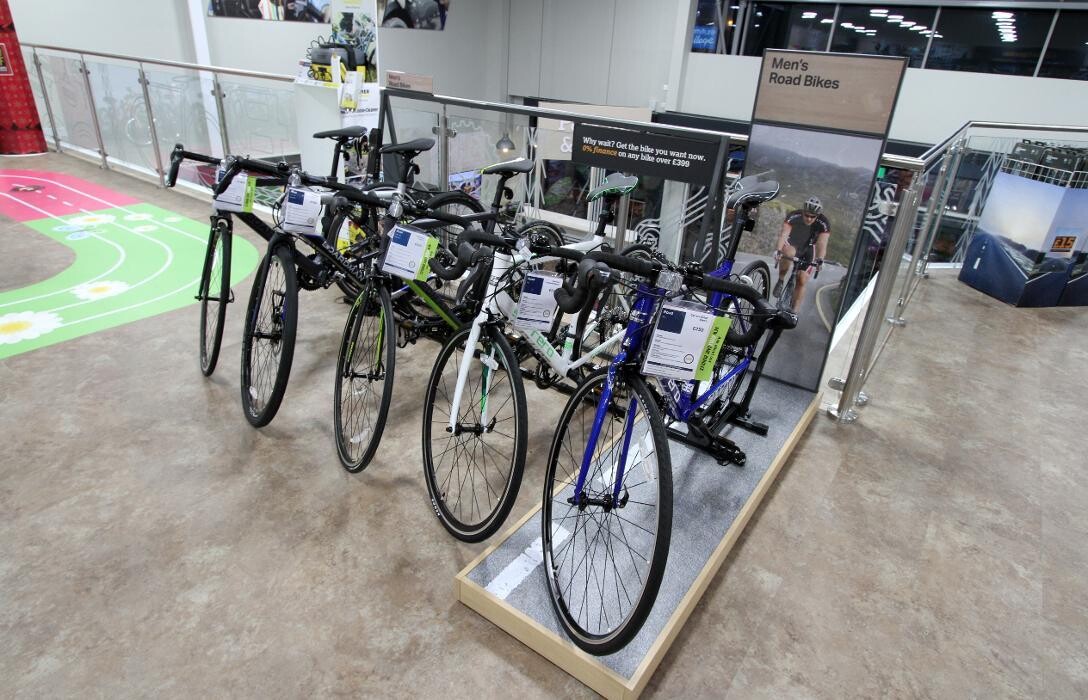 Images Halfords - White City (Manchester)