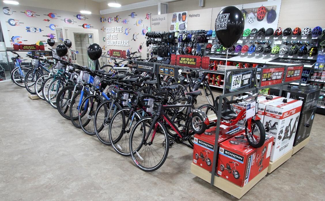 Images Halfords - White City (Manchester)