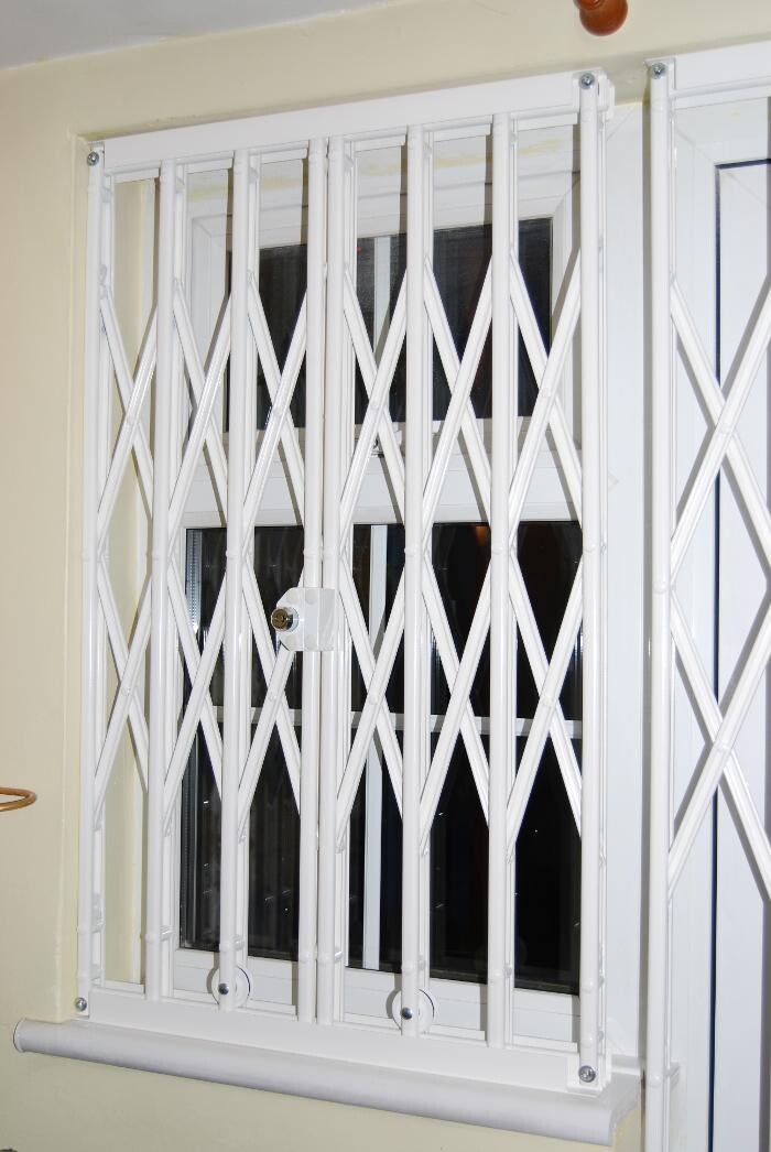 Images 1A Ideal Locksmiths Ltd