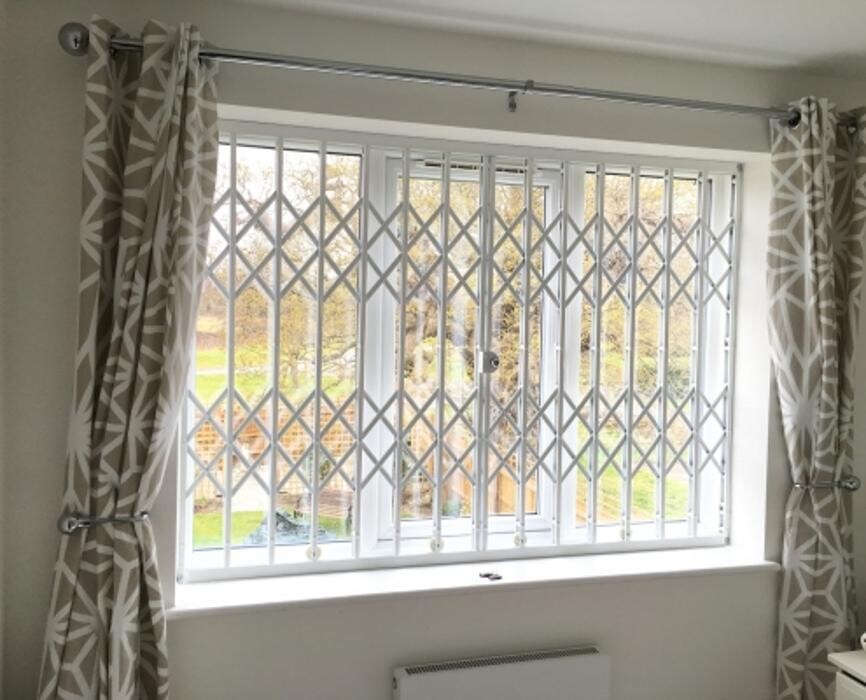 Images 1A Ideal Locksmiths Ltd