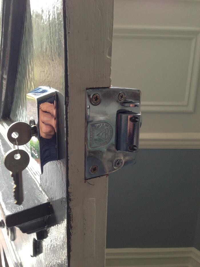 Images 1A Ideal Locksmiths Ltd