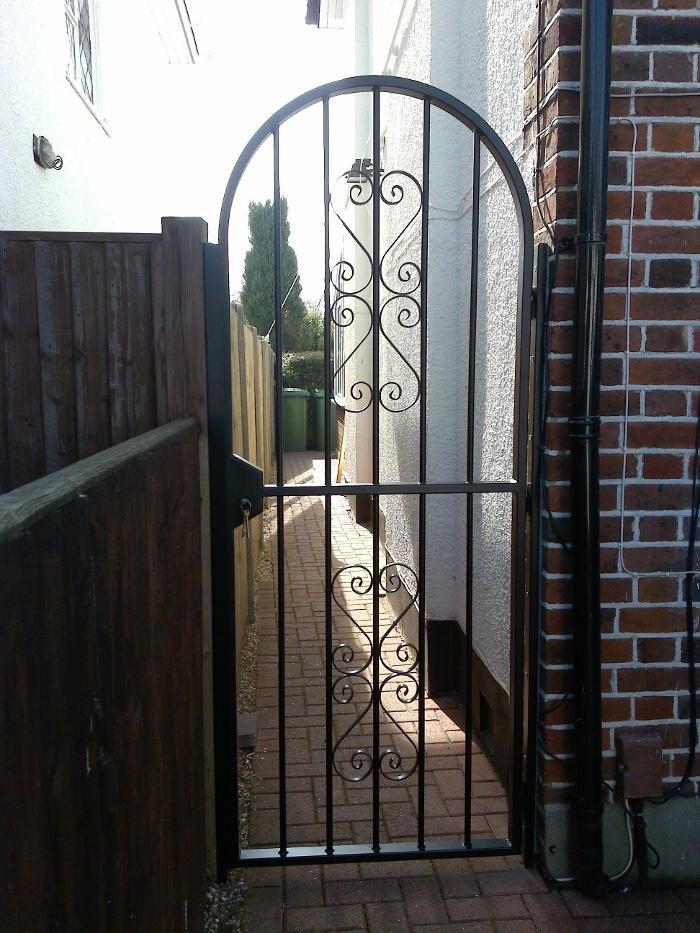 Images 1A Ideal Locksmiths Ltd