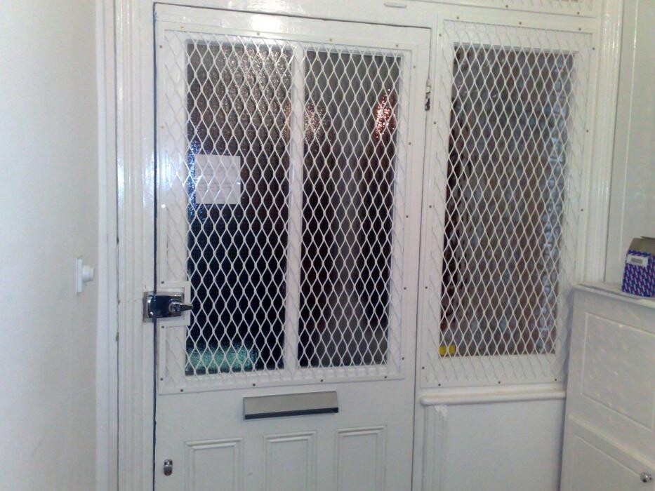 Images 1A Ideal Locksmiths Ltd