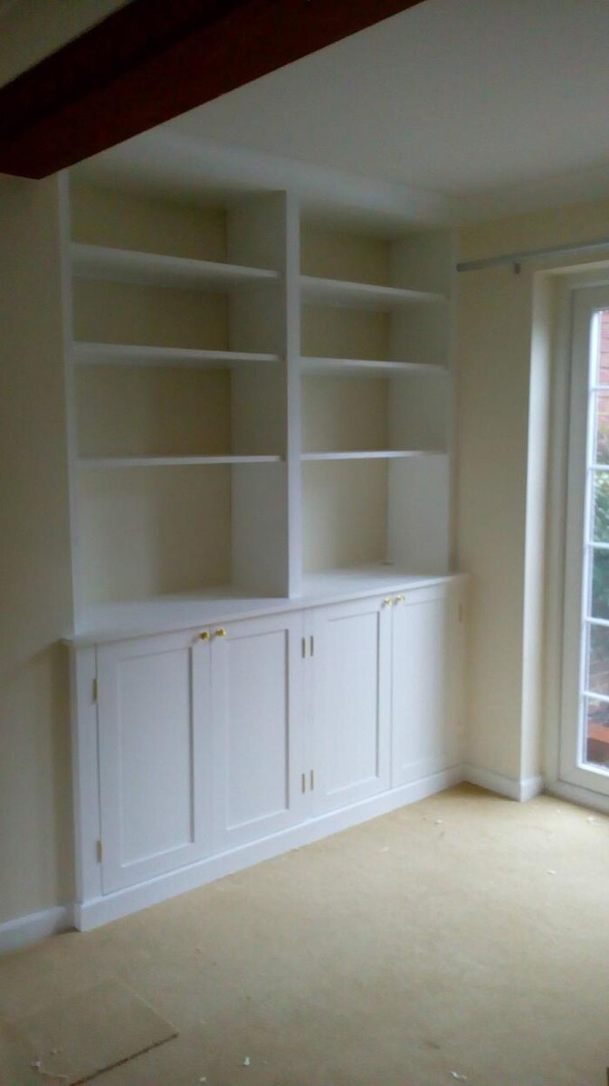 Images Ian O'Neil Bespoke Furniture