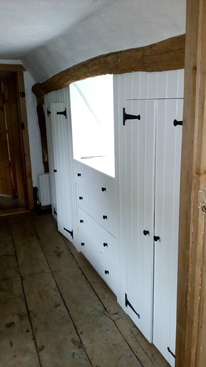 Images Ian O'Neil Bespoke Furniture