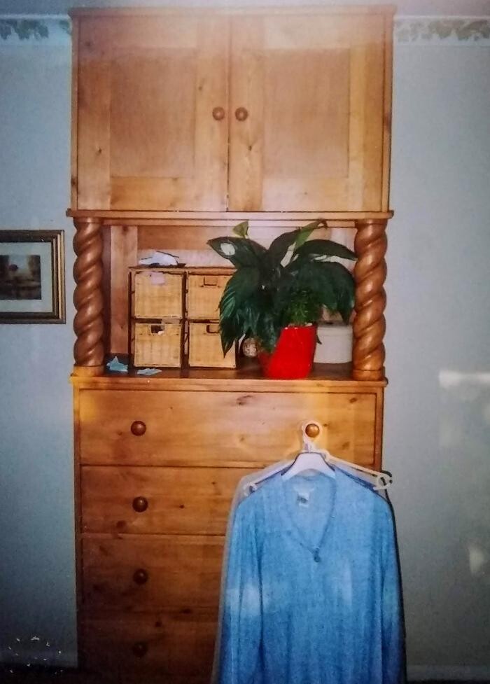 Images Ian O'Neil Bespoke Furniture