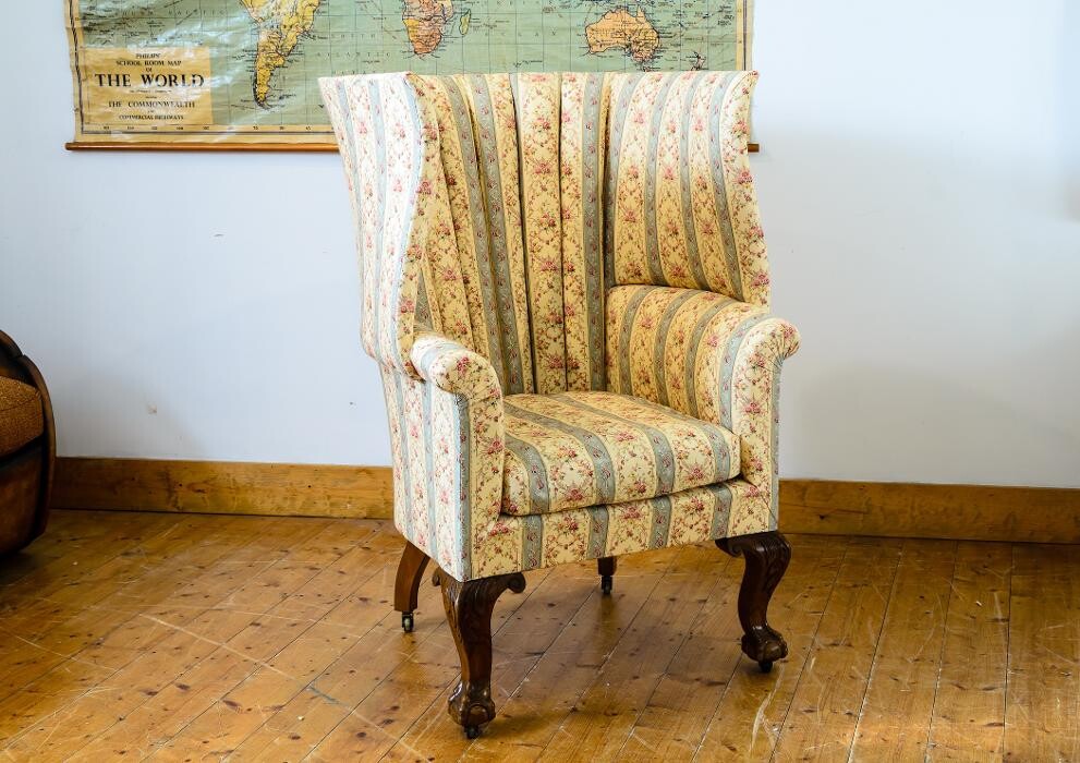 Images Danbury Upholsterers