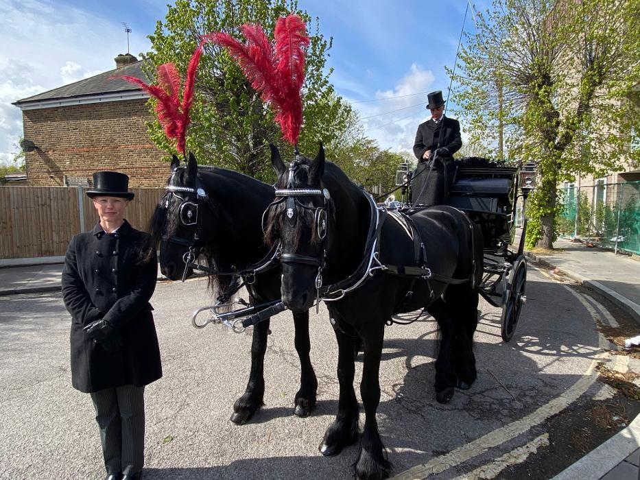 Images Rowland Brothers Funeral Directors
