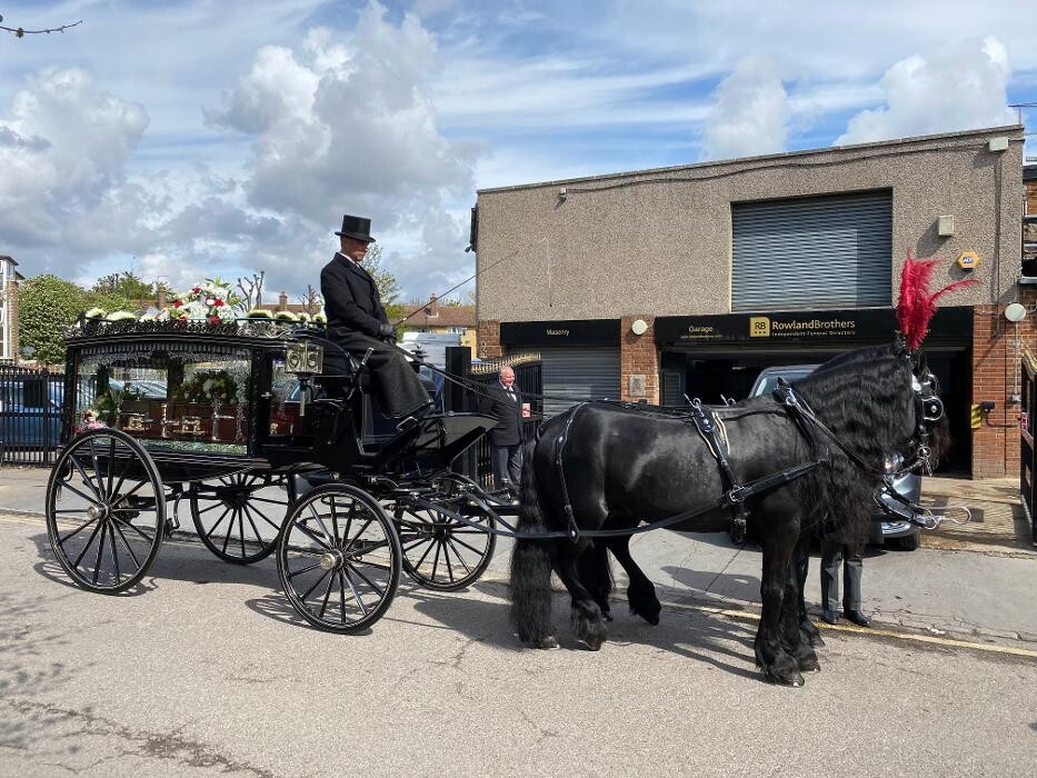 Images Rowland Brothers Funeral Directors