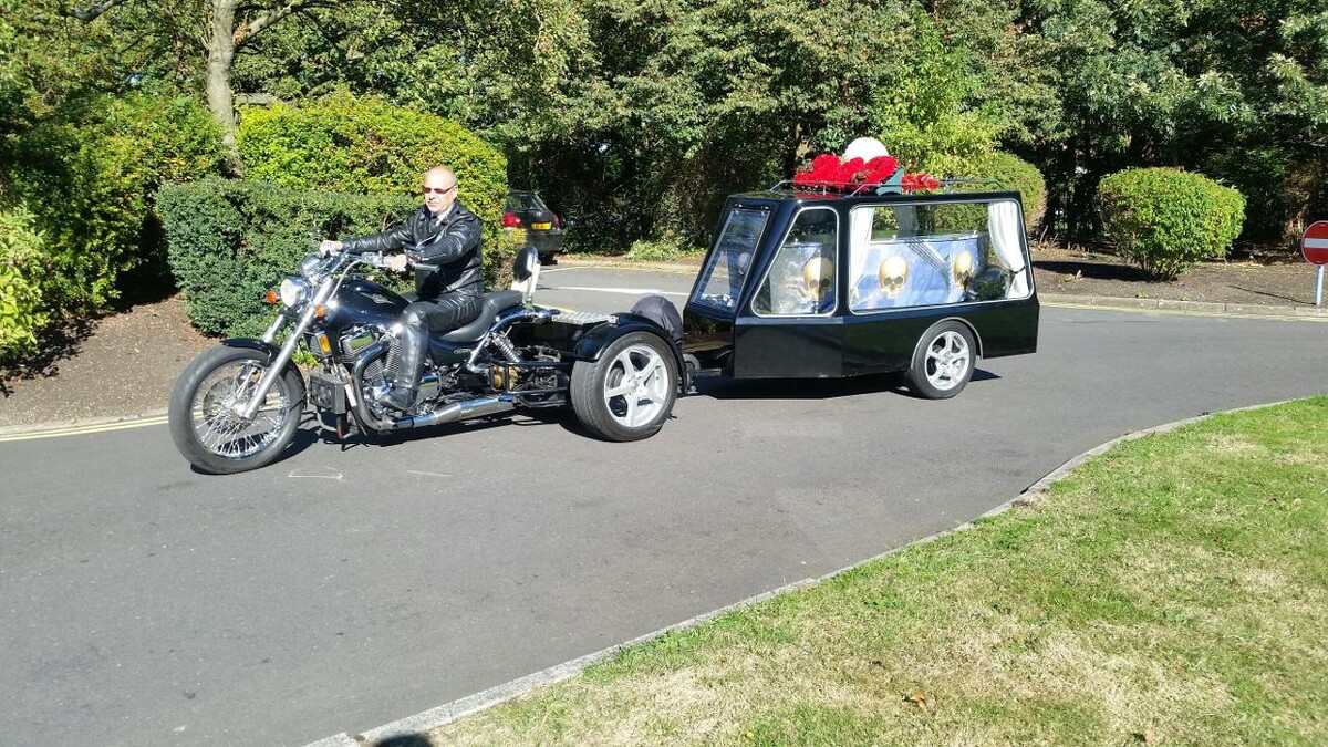 Images Rowland Brothers Funeral Directors