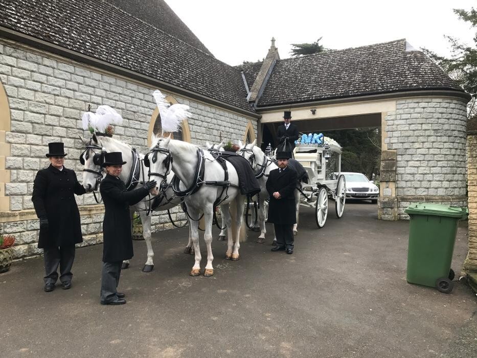 Images Rowland Brothers Funeral Directors