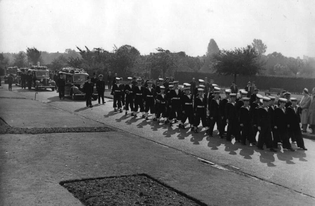 Images Rowland Brothers Funeral Directors