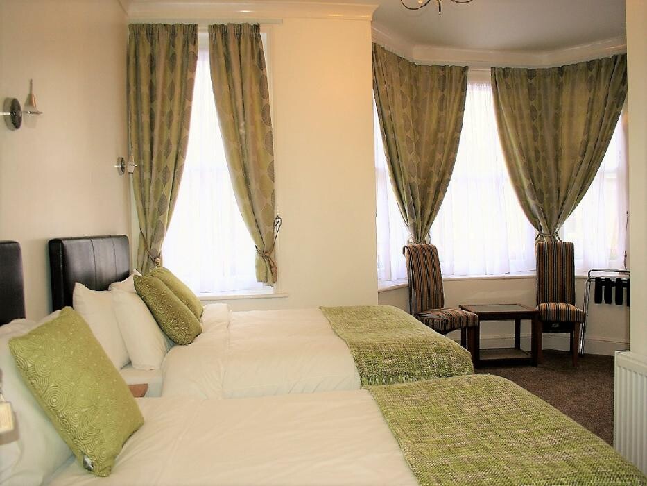 Images Ilfracombe House Hotel