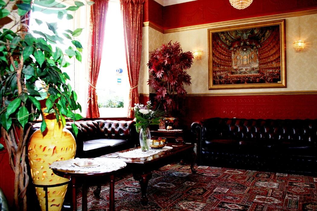 Images Ilfracombe House Hotel