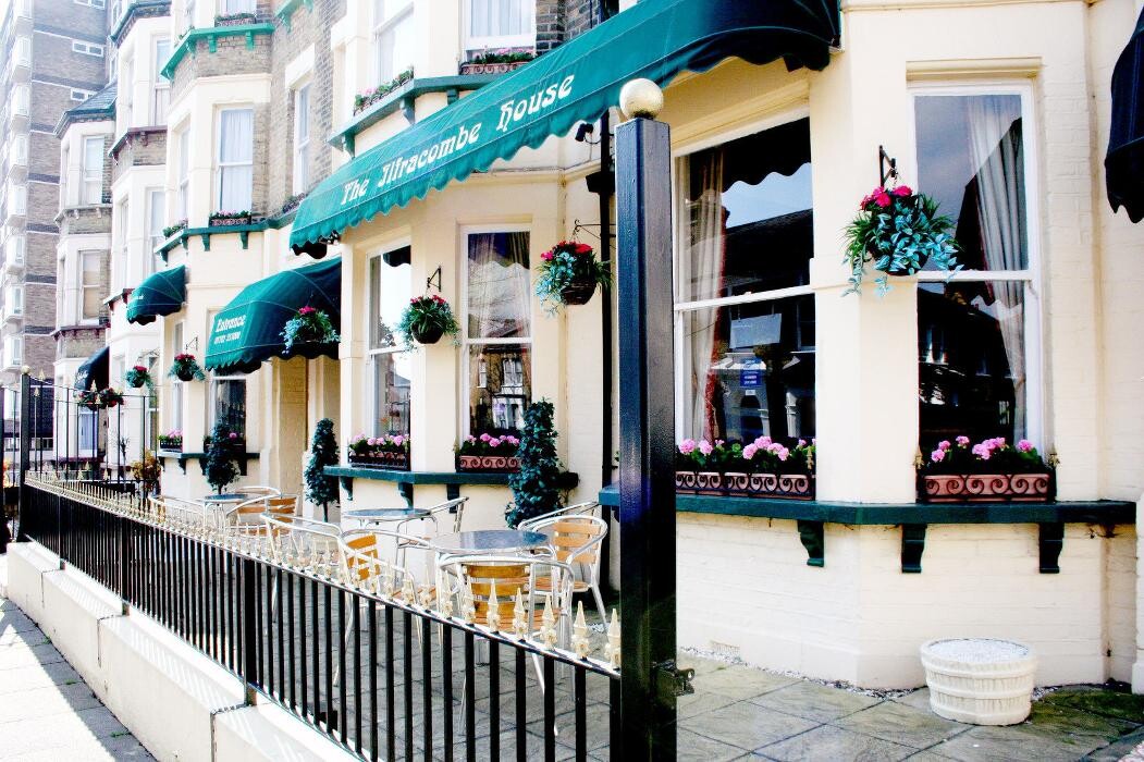 Ilfracombe House Hotel Logo