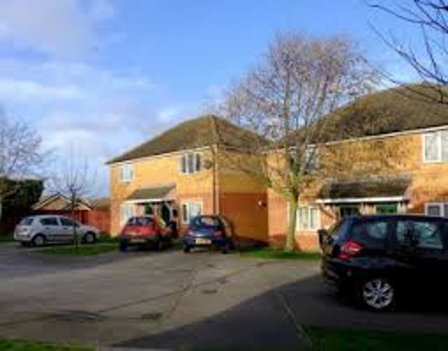 Images YWCA Yorkshire Fleming Gardens Project