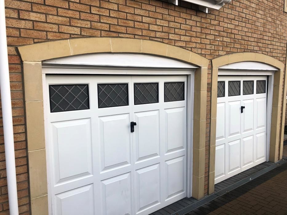 Images MacIntyre Garge Doors