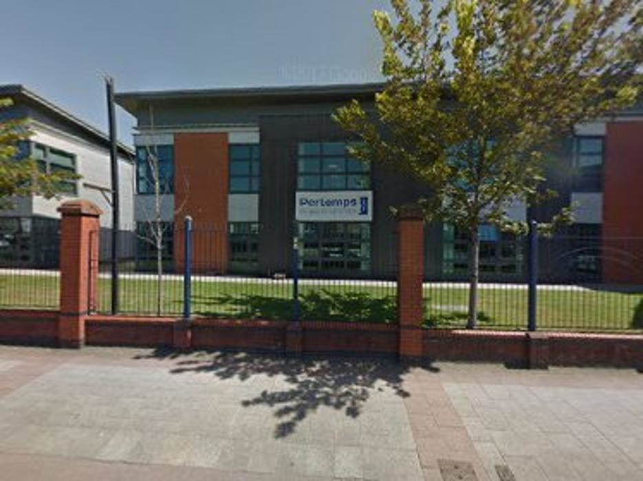 Images Pertemps Liverpool