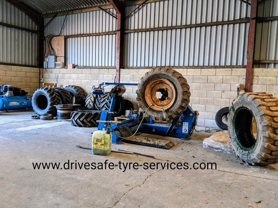 Images Drivesafe Tyre