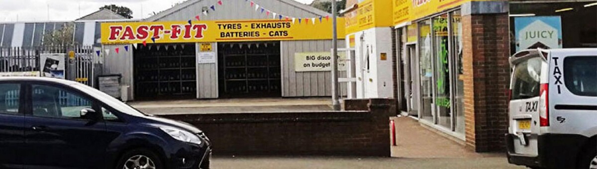Images Fast-Fit Tyres & Exhausts