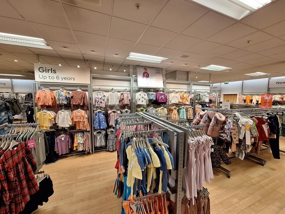 Images Next Outlet