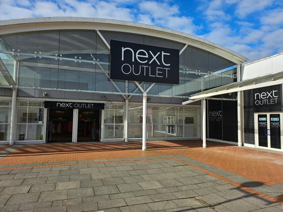 Images Next Outlet