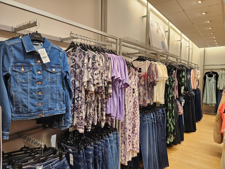 Images Next Outlet