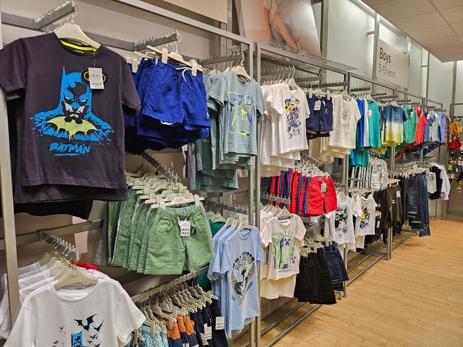 Images Next Outlet
