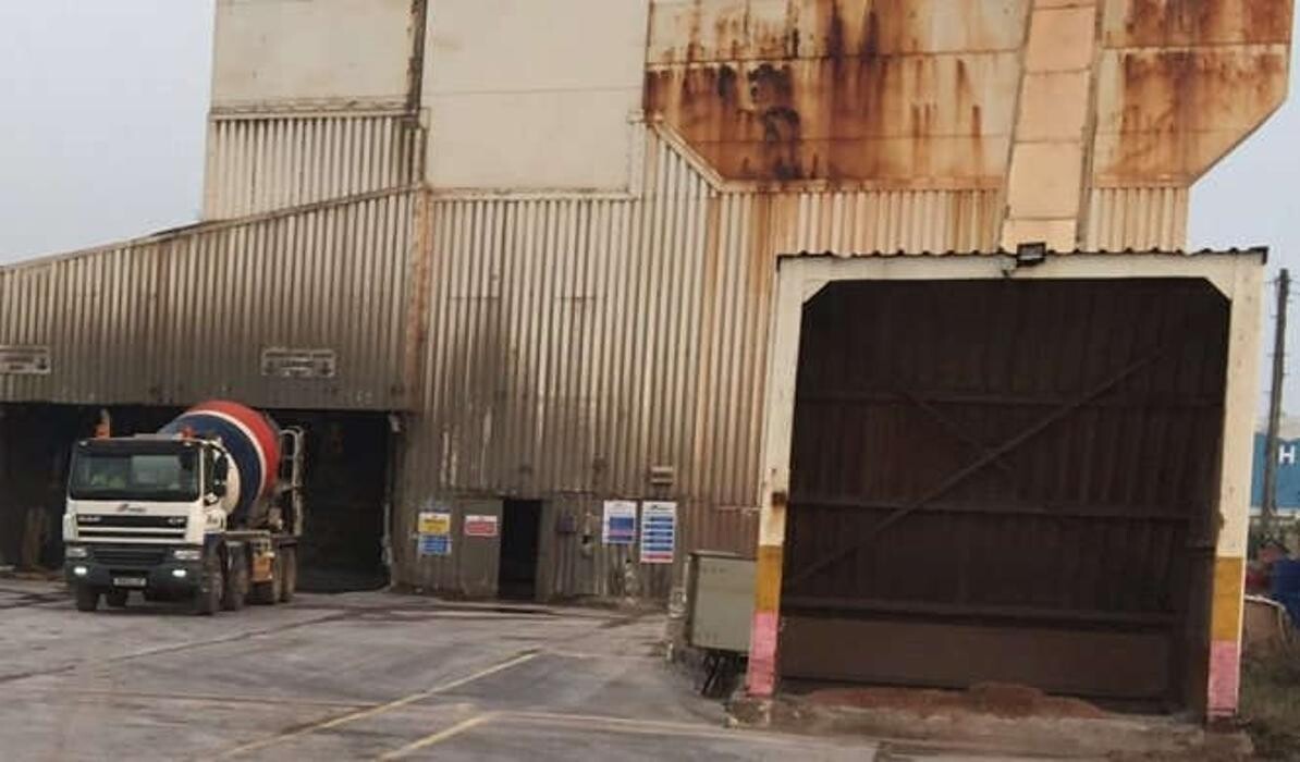Images CEMEX Cardiff Concrete Plant