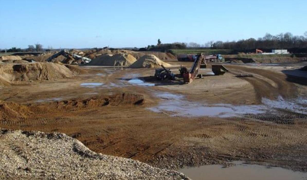 Images Cemex Hamer Warren Quarry and Recovery Site