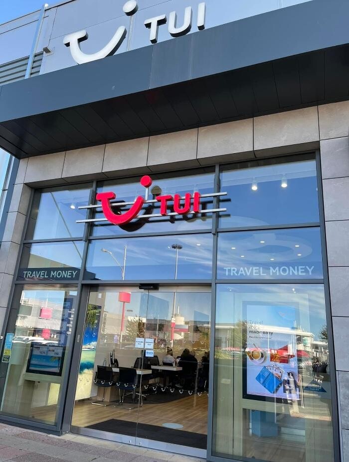 Images TUI Holiday Superstore