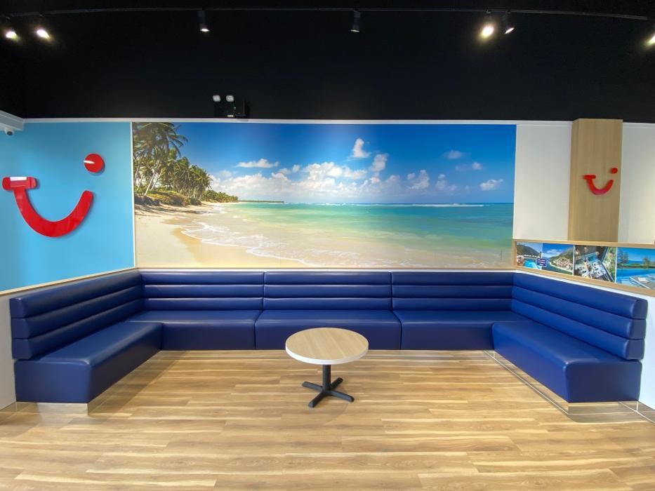 Images TUI Holiday Superstore