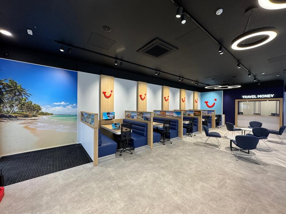 Images TUI Holiday Store