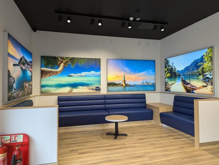 Images TUI Holiday Superstore