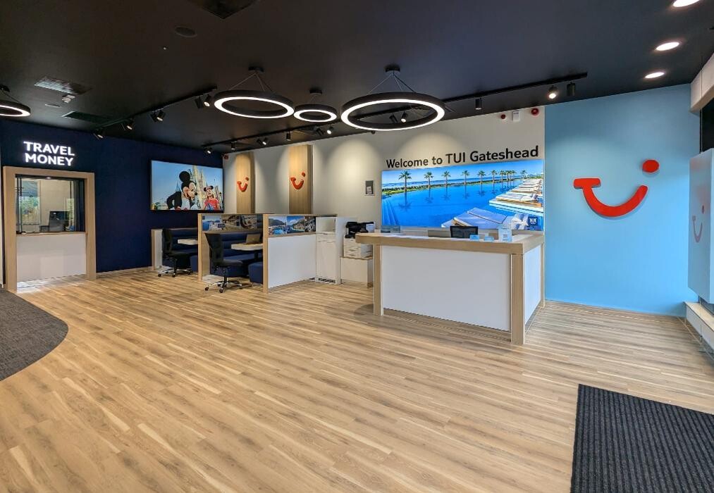 Images TUI Holiday Superstore