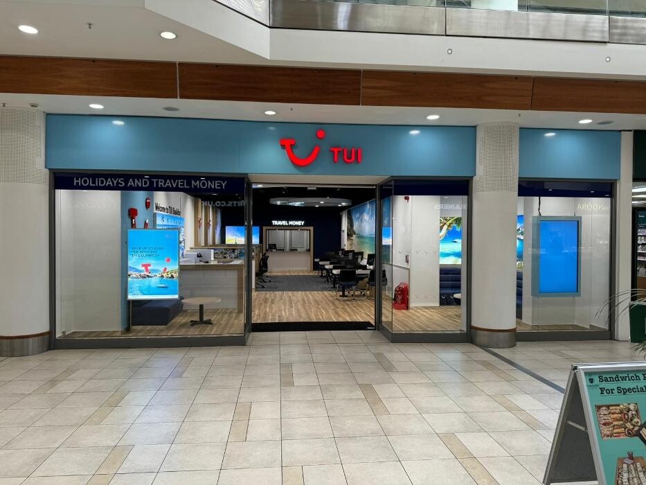 Images TUI Holiday Store