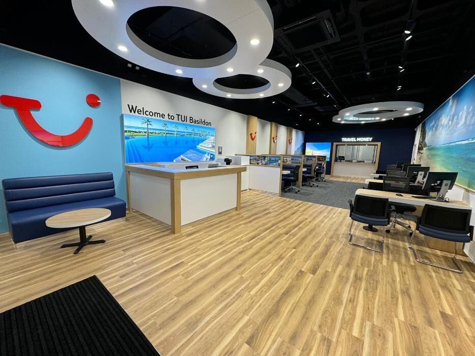 Images TUI Holiday Store
