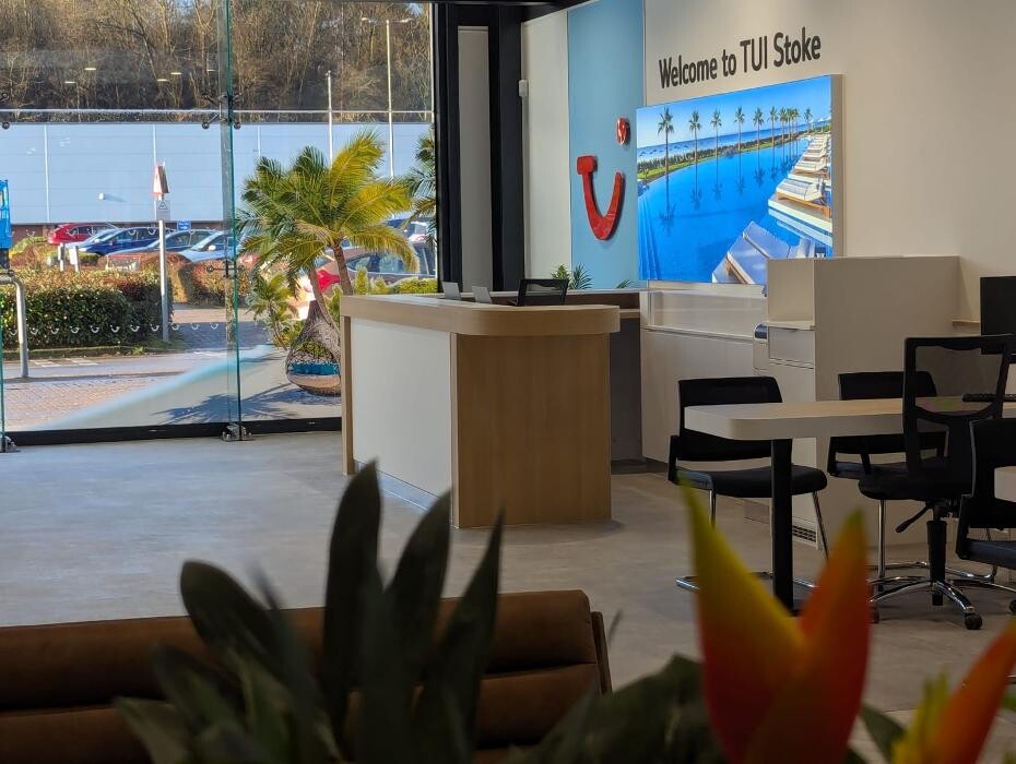 Images TUI Holiday Superstore
