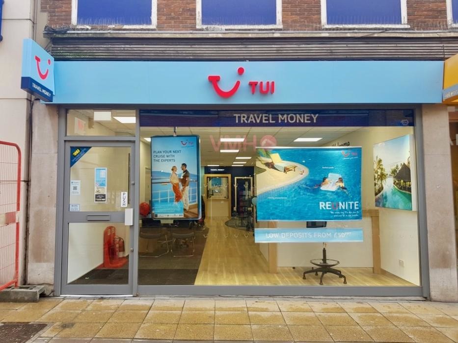 Images TUI Holiday Store