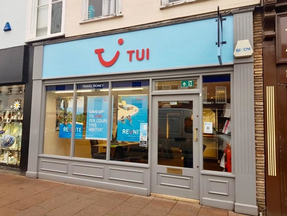 Images TUI Holiday Store