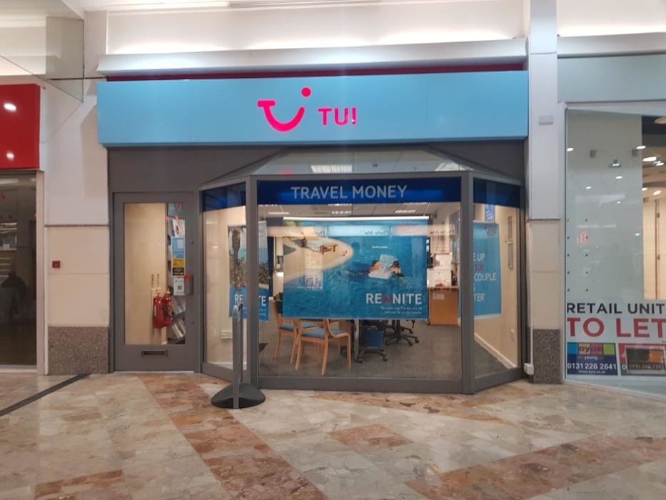 Images TUI Holiday Store