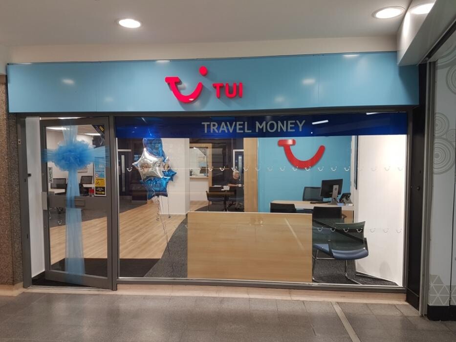 Images TUI Holiday Store